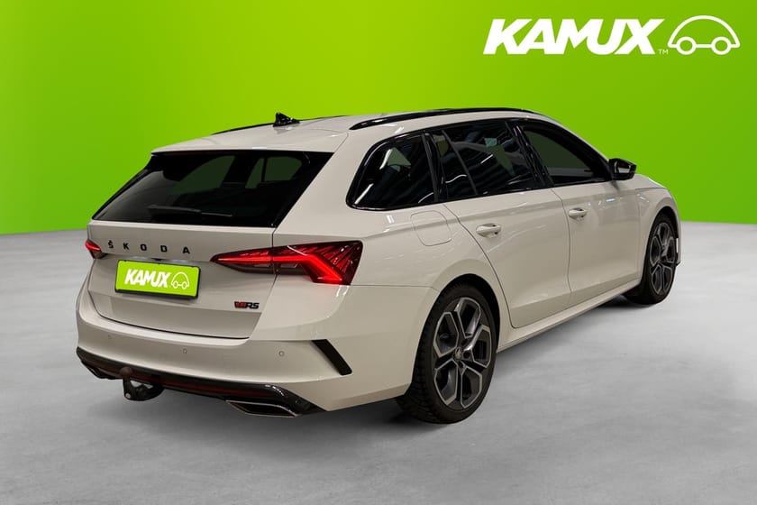 Bild 4 av Škoda Octavia Kombi RS Combi 2.0 TDI 4x4 DSG B-kam Drag 200 hk