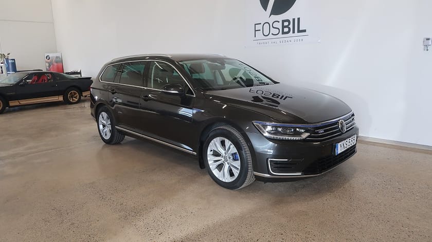 Bild 1 av Volkswagen Passat Variant GTE RÄNTEKAMPANJ 3.45%* 1.4 TSI Värmare-Kamera-Drag-SoV