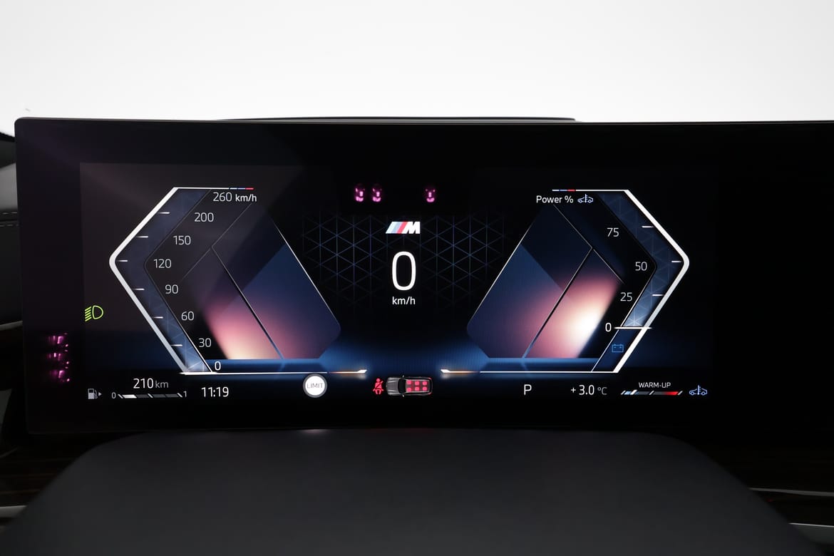 BMW X7 2023 - miniatyr 13