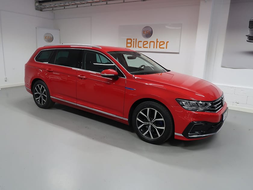 Bild 4 av Volkswagen Passat Sportscombi GTE 1.4 TSI V-Däck ingår Drag-Navi-Kamera-Keyless-CarPl