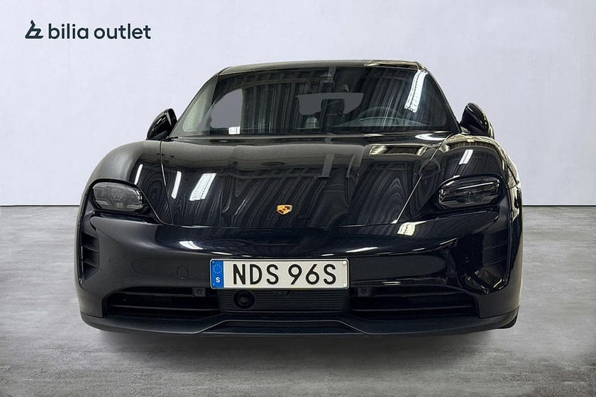 Bild 2 av Porsche Taycan GTS Sport Turismo 517hk Pano Navi HuD V-pump BOSE 360°
