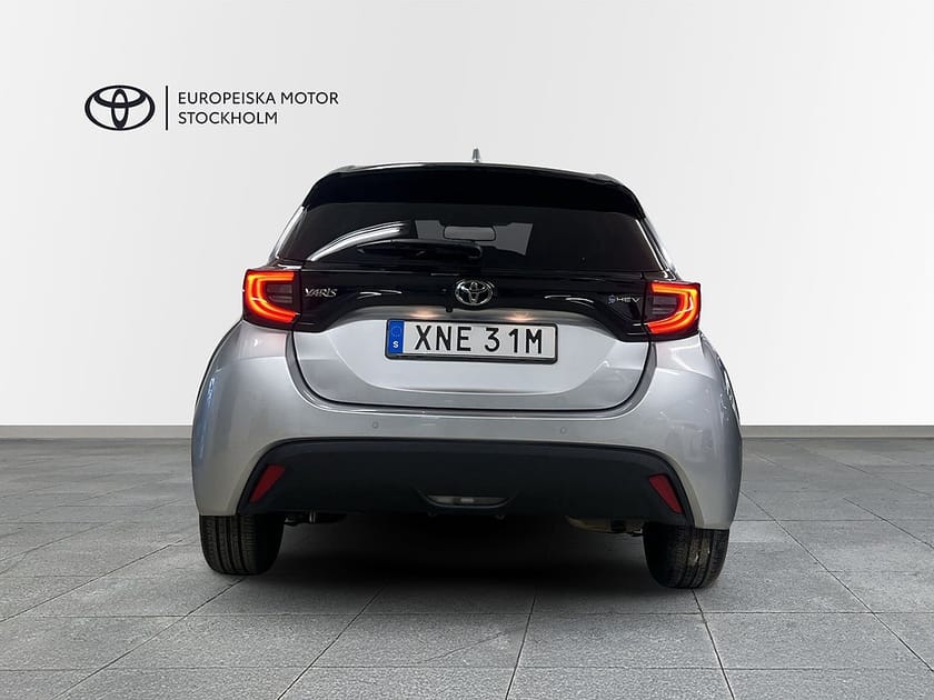 Bild 4 av Toyota Yaris Hybrid 115 1,5 Active Plus Säkerhetspaket Backka...