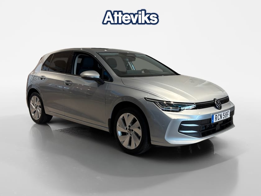 Bild 2 av Volkswagen Golf * NY* Backkamera | Elektrisk dragkrok | Adaptiv fa