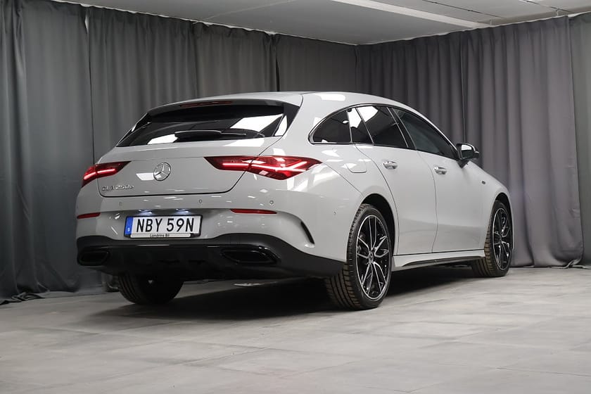 Bild 2 av Mercedes-Benz CLA 250 e Shooting Brake AMG NIght Edition Moms