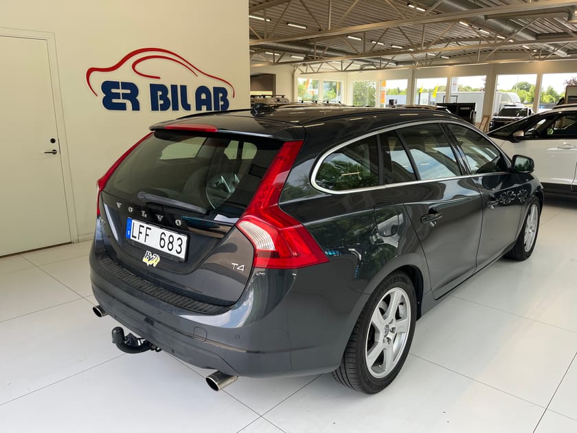 Bild 3 av Volvo V60 T4 Momentum Aut