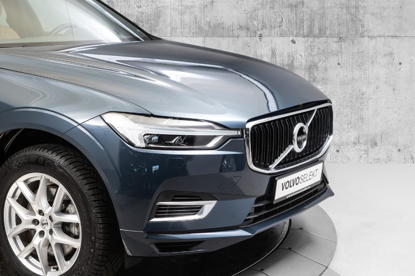 Bilde 2 av Volvo XC60 T8 Momentum 360/HUD/NAVi/ELSTOL/GARANTI