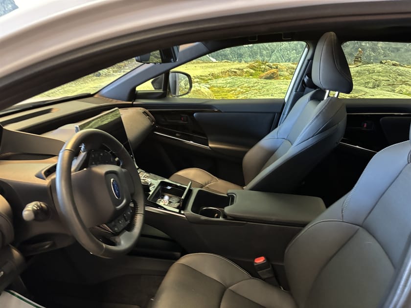 Bilde 4 av Subaru Solterra Toppmodell med panorama