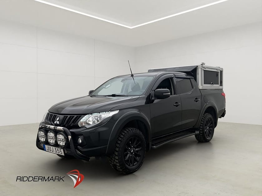 Bild 3 av Mitsubishi L200 Dubbelhytt Premium 2.4 4WD HUNDKÅPA Drag Skinn MOMS
