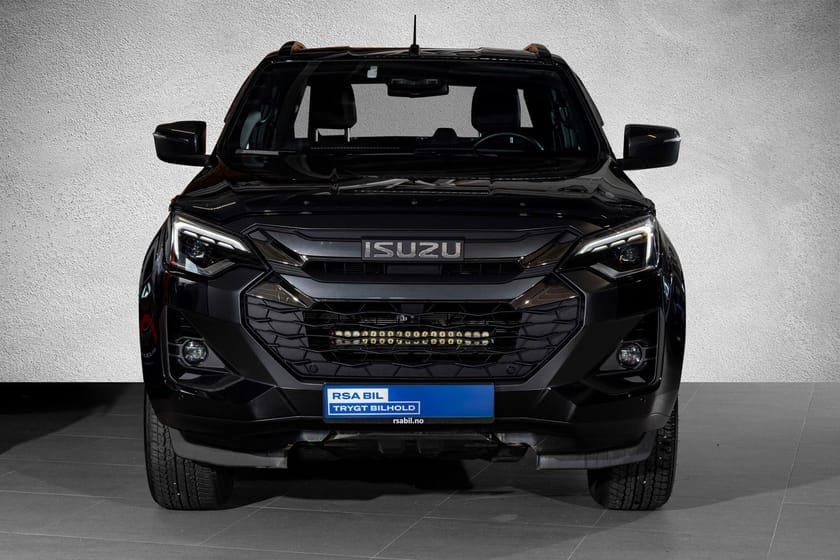 Bilde 3 av Isuzu D-Max Space Cab 4x4, Magnum Edition, Ledbar, Hengerfeste, Facelift!