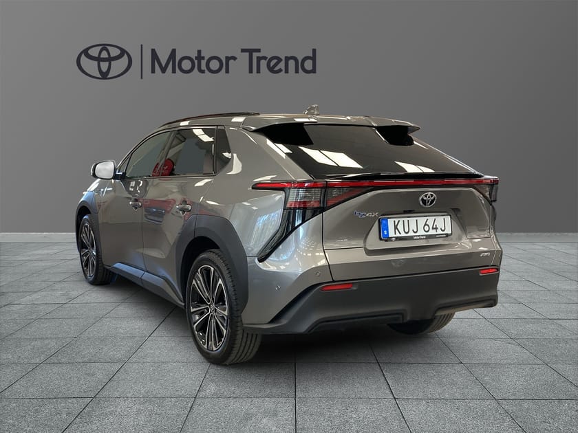 Bild 2 av Toyota bZ4X AWD Executive 20''