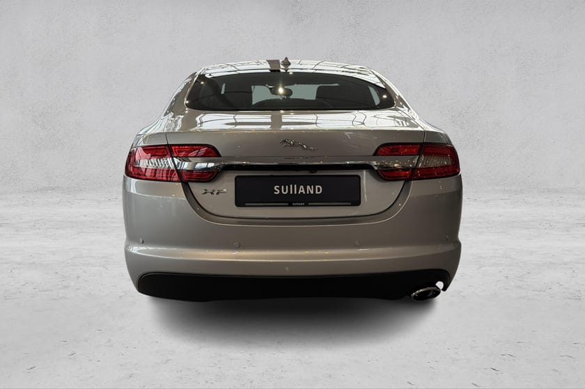Bilde 4 av Jaguar XF | 2,2D 163hk | Limited | Ryggekamera | ++