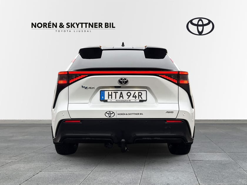 Bild 5 av Toyota bZ4X AWD-i Executive Panorama 20" /Vhjul/Drag