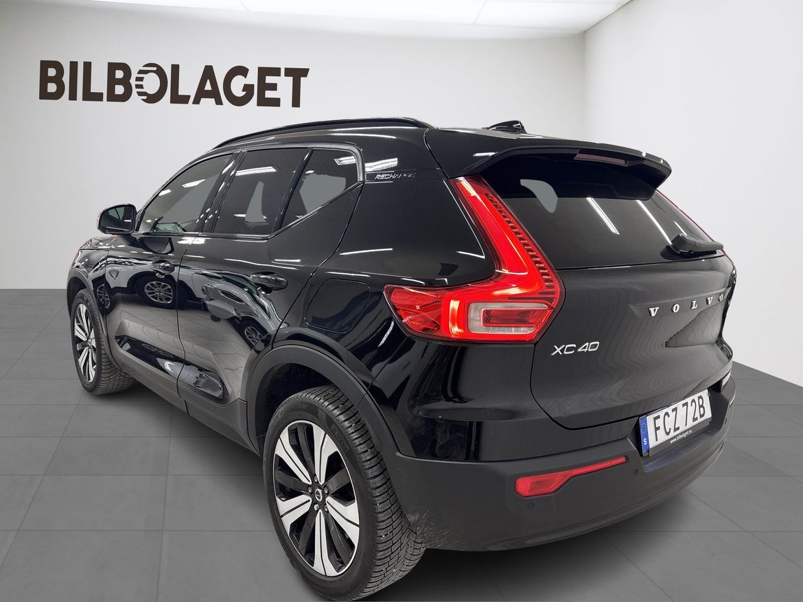 Volvo XC40 2023 - miniatyr 3