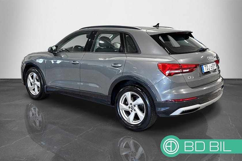 Bild 2 av Audi Q3 35 TFSI PROLINE ADVANCED VÄRMARE VÄLSERVAD DRAG