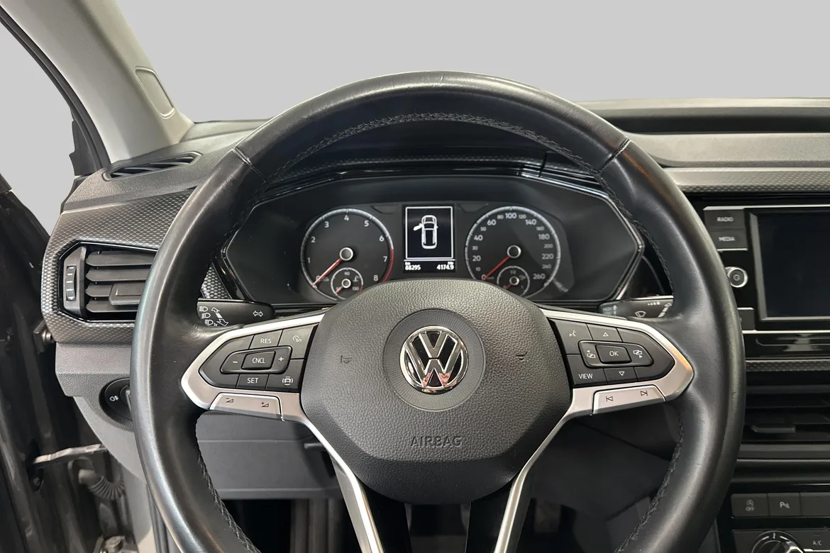 picture of a car