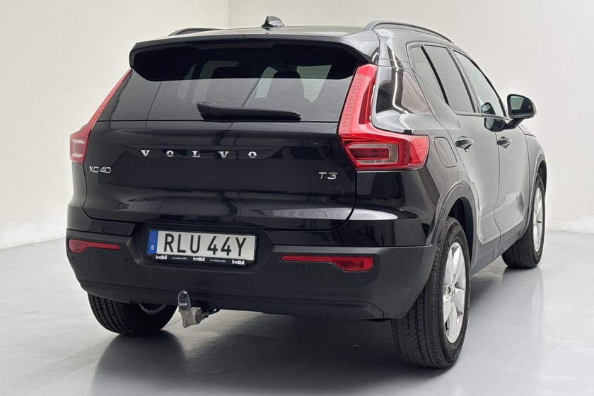 Bild 3 av Volvo XC40 T3 2WD (163hk) Drag Värmare CarPlay