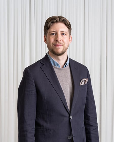 VIKTOR NYBERG - Försäljningschef