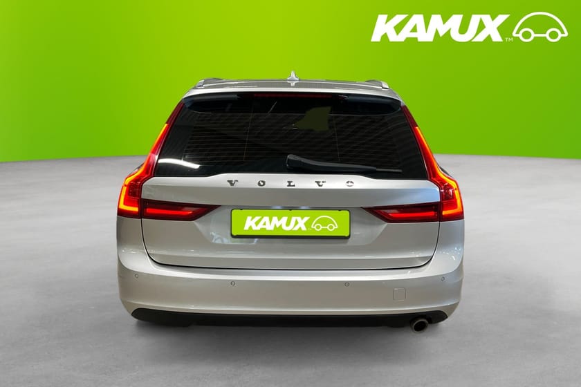 Bild 5 av Volvo V90 D3 150hk Momentum Värmare VOC Sensorer