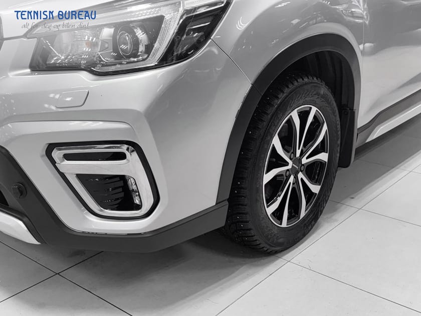 Bilde 2 av Subaru Forester e-Boxer 2.0 i-L ES Premium 4X4 HYBRID 150 hk/ACC/Krok++