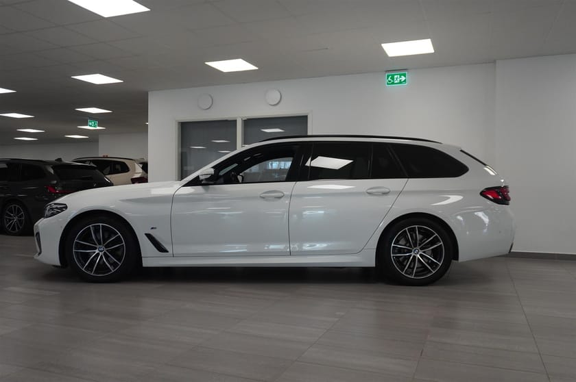 Bild 5 av BMW 520d xDrive Touring M-Sport Värmare Drag Fartpilot