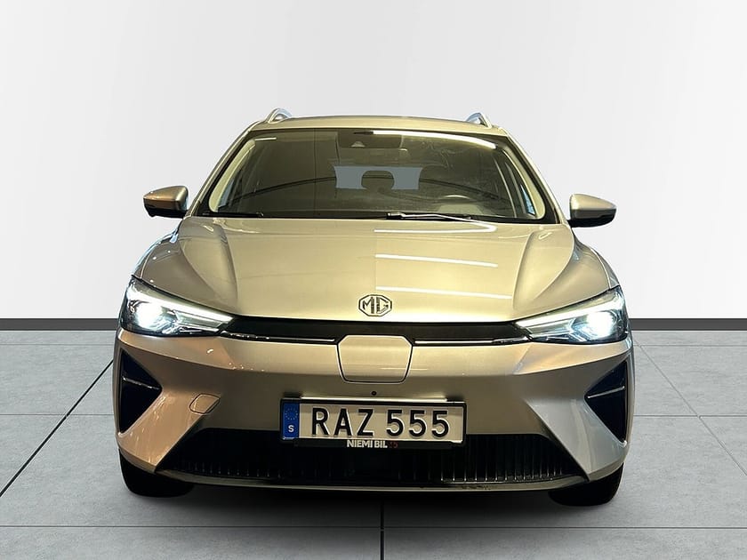 Bild 2 av MG 5 Long Range Luxury 61.1 kWh Pvärm/Navi/Kamera/Carplay