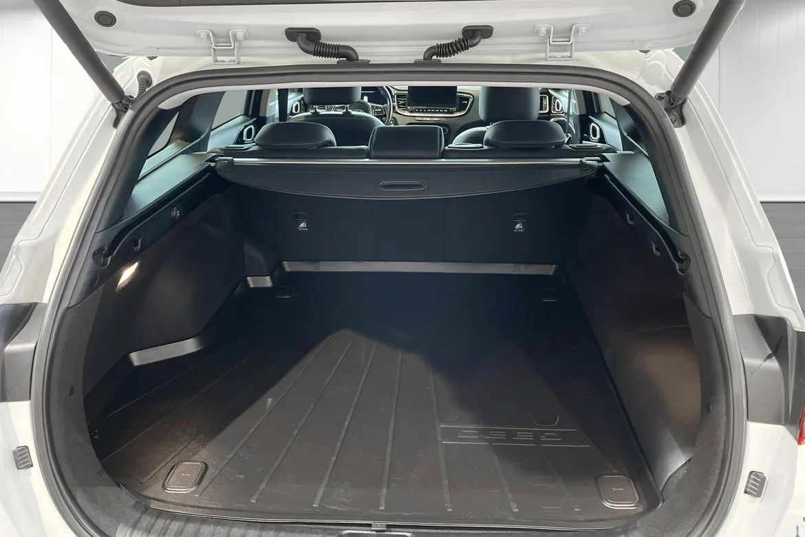 picture of a car