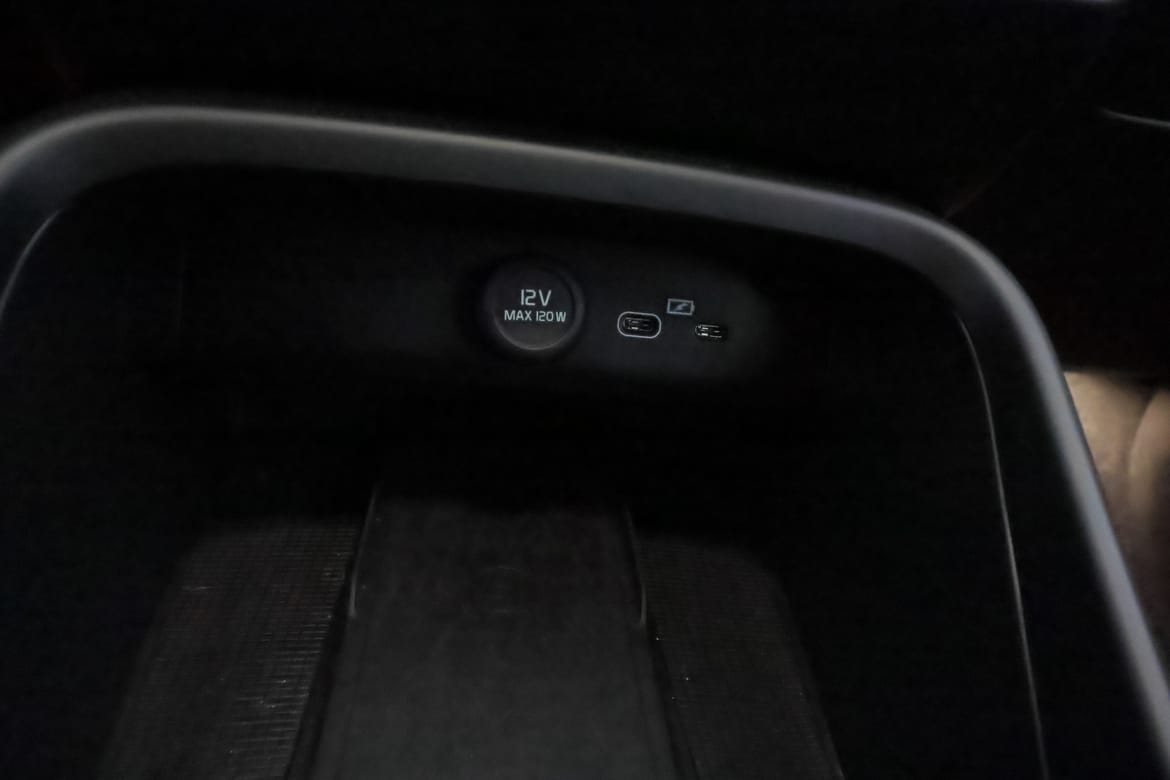 Volvo XC40 2023 - miniatyr 12