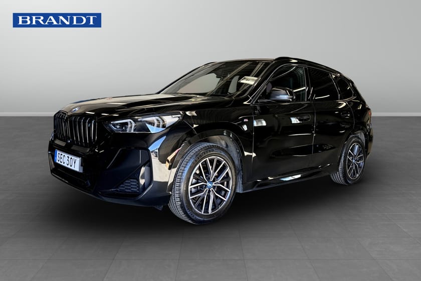 Bild 1 av BMW iX1 xDrive30 M-Sport
