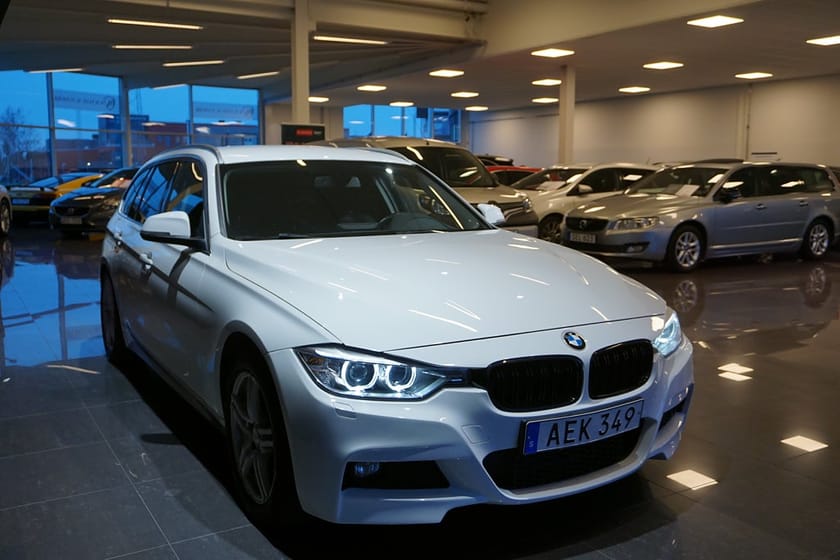 Bild 4 av BMW 320d xDrive Touring 320  M-Sport Front Luxury Line 184hk