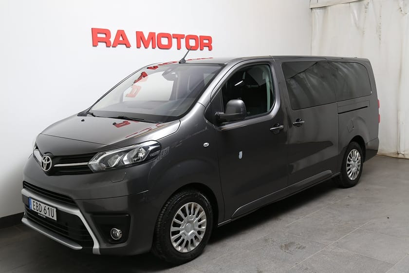 Bild 1 av Toyota Proace Verso 2,0 D-4D 144hk Aut 9-sits Värmare Drag Leasbar