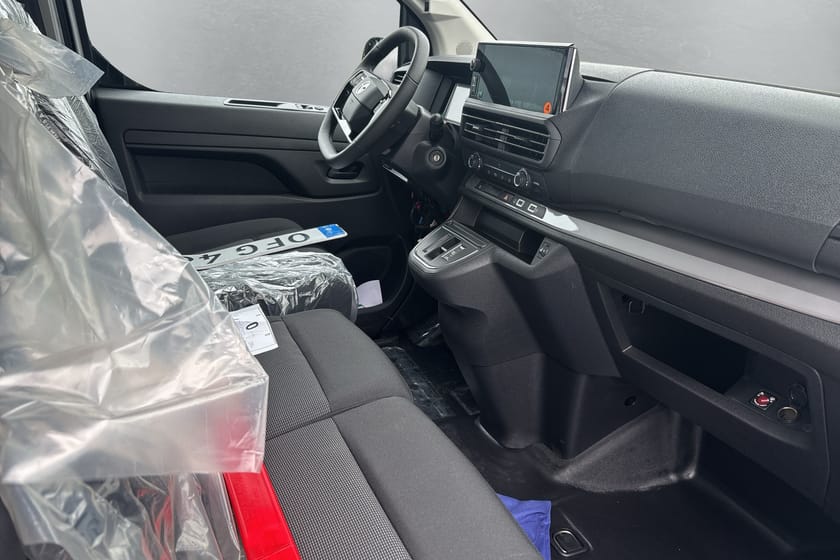 Bild 5 av Opel Vivaro Panel Van Long Automat Leasing