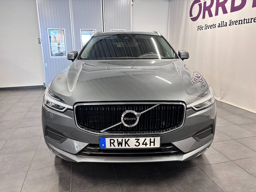 Bild 2 av Volvo XC60 T5 AUT Momentum SE 254hk Drag 20 Fälgar Blis Värme bak