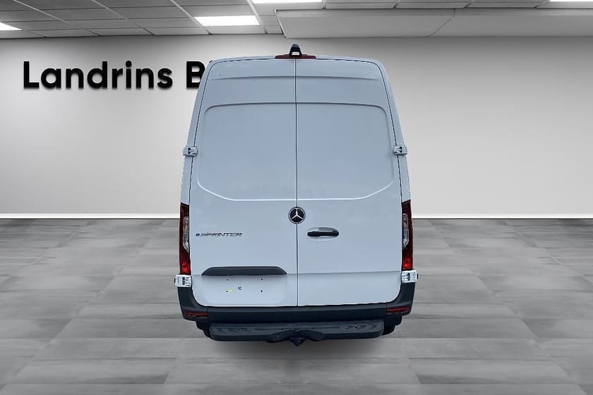 Bild 5 av Mercedes-Benz eSprinter 414 81 kWh PRO A2 Lagerbil