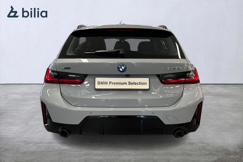 Bild 5 av BMW 330e xDrive Touring M-sport | Backkamera | Farth. | 18"