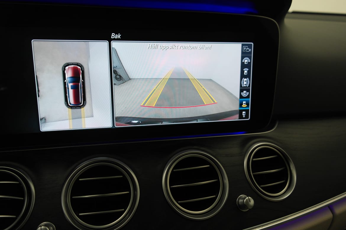 Mercedes-Benz E-Klass 2019 - miniatyr 11