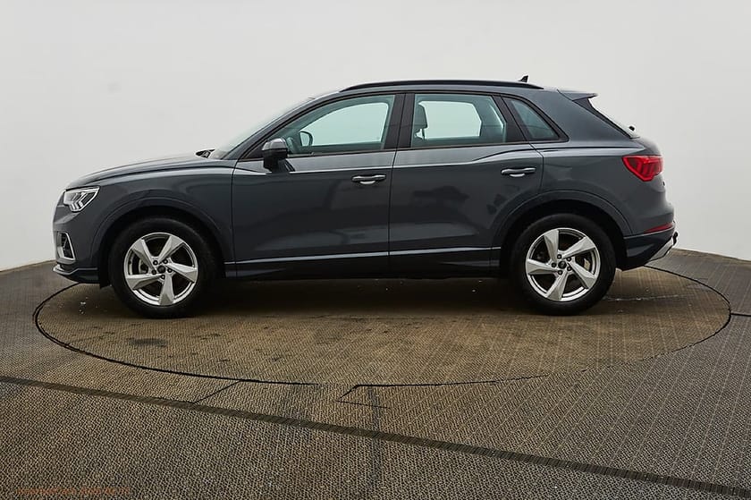 Bild 5 av Audi Q3 35 TFSI S Tronic Proline Advanced värmare + drag