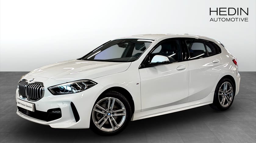 Bild 1 av BMW 118i M Sport Automat Live Cockpit Pro Förvaringspkt Apple Carplay
