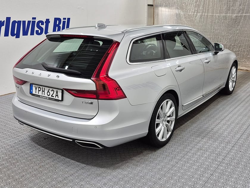Bild 4 av Volvo V90 T8 Recharge Inscription plug in AWD 392HK 4x4 Läder