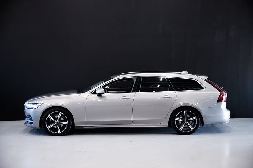Bild 3 av Volvo V90 D4 AWD Geartronic, 190hk, 2021