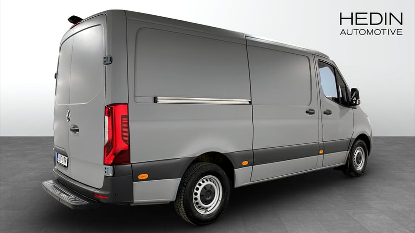 Bild 2 av Mercedes-Benz Sprinter 319 CDI Panel Van 9G-Tronic Automat 190hk L&V Pack