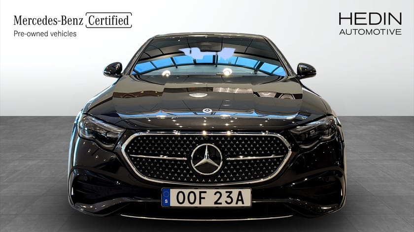 Bild 2 av Mercedes-Benz E 400 e 4MATIC 400e AMG LINE Premium
