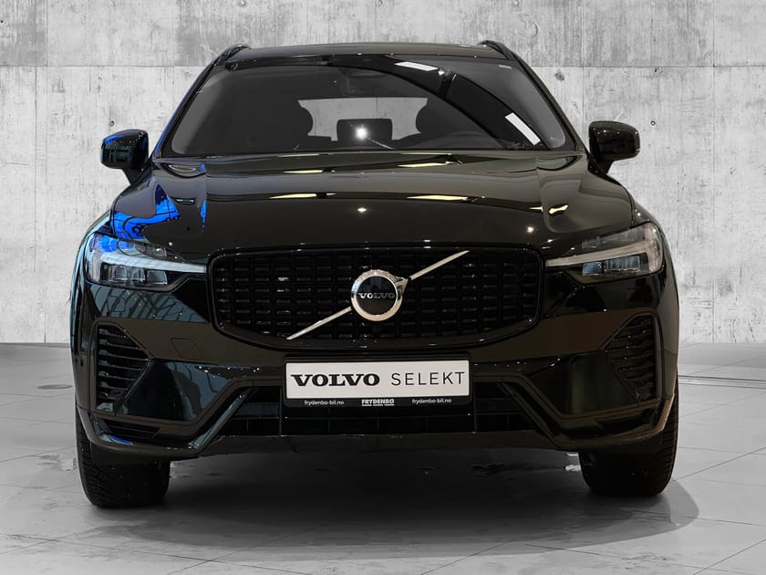Bilde 4 av Volvo XC60 Recharge T6 Plus Dark SEMI.EL.HF|PANO|SUB|19"++