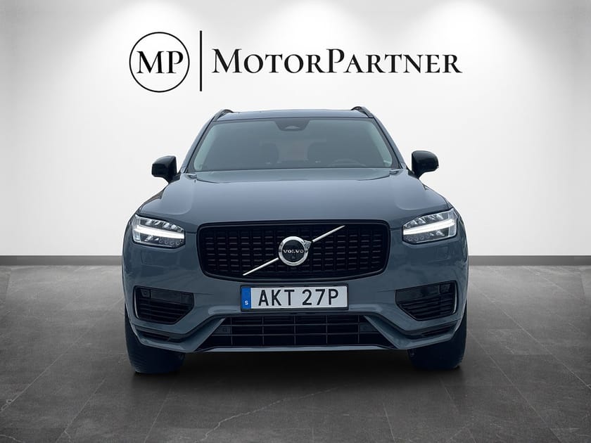 Bild 3 av Volvo XC90 7 Säten Recharge T8 AWD Ultimate Dark Pano H/K Drag 360 MOMS