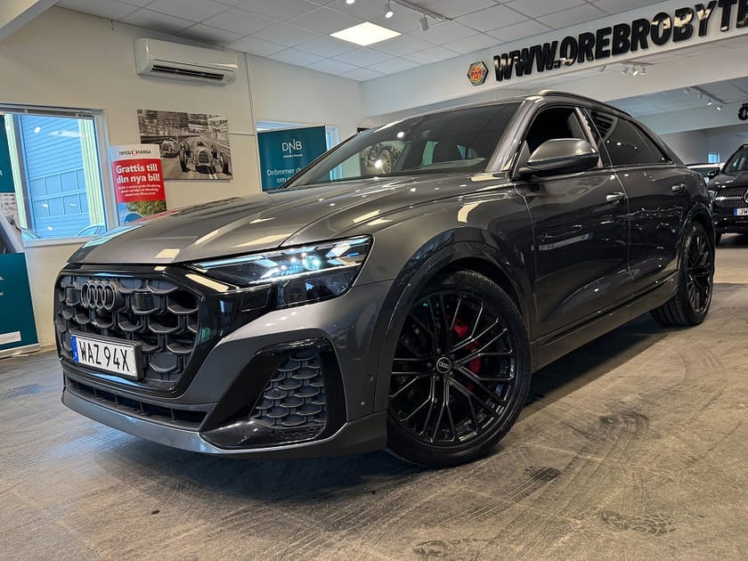 Bild 2 av Audi Q8 50 TDI quattro S Line Sport Pano HUD Softclose SE SPEC