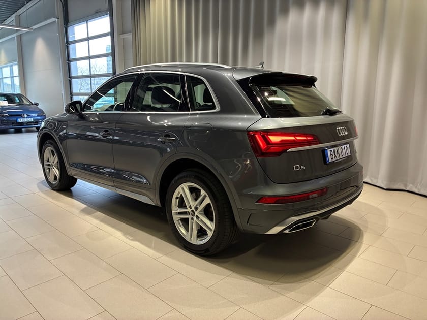 Bild 3 av Audi Q5 55 TFSI e quattro S LINE 367 HK S TRONIC Q