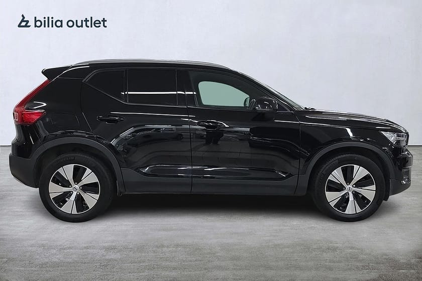 Bild 5 av Volvo XC40 B4 Geartronic Momentum Advanced Navi VOC Kam Värm H/K