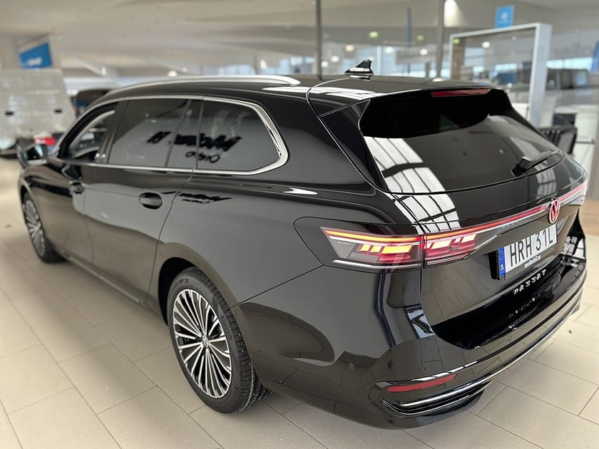 Bild 4 av Volkswagen Passat Variant eHybrid 272 DSG6 ELEGANCE