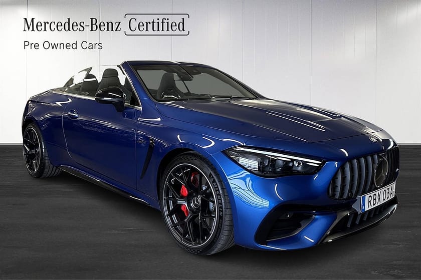 Bild 2 av Mercedes-Benz AMG CLE 53 4MATIC+ Cabriolet extra utrust för 247 800kr