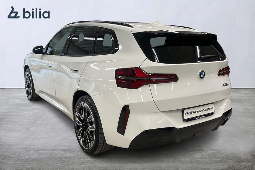 Bild 2 av BMW X3 30e xDrive | M-Sport Business | Drag | Panorama | H&K