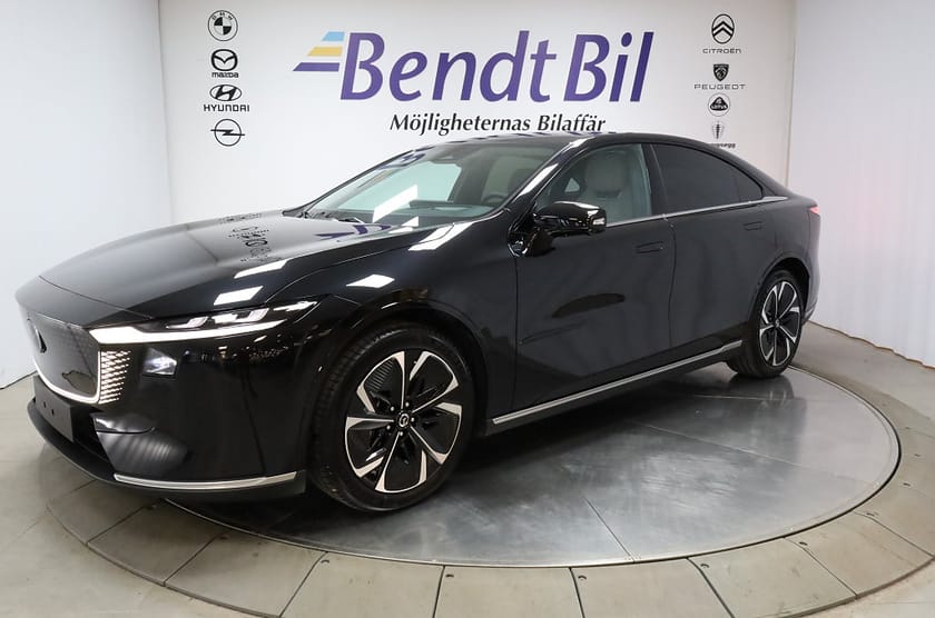 Bild 4 av Mazda 6e Standard Range 68.8kWh Takumi/ Beige klädsel/ Glastak /Adaptiv Farth.